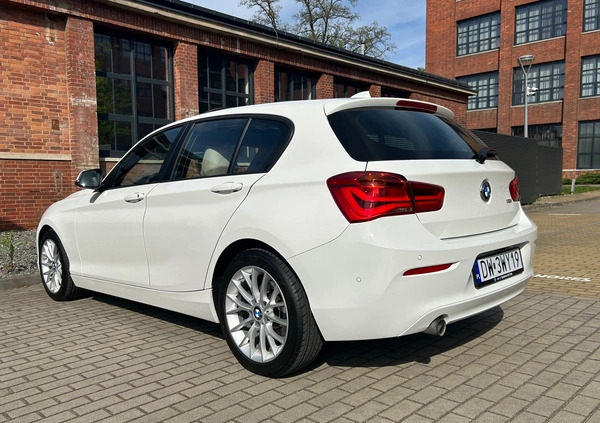 BMW Seria 1 cena 66500 przebieg: 98600, rok produkcji 2016 z Wrocław małe 379